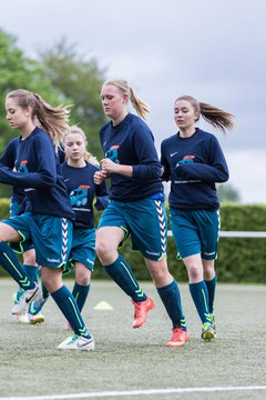 Bild 40 - B-Juniorinnen Pokalfinale VfL Oldesloe - Holstein Kiel : Ergebnis: 0:6